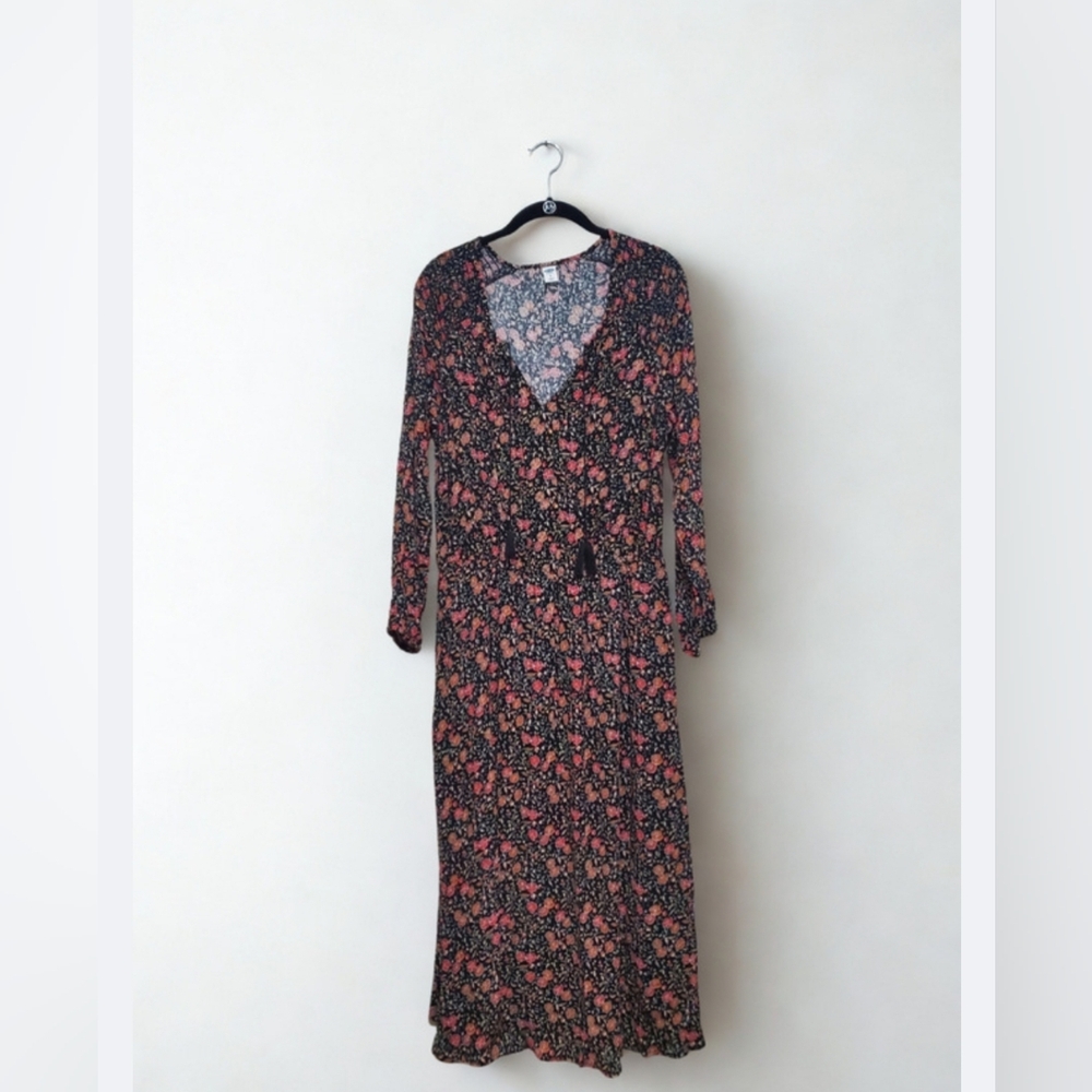 Black Boho Style Floral Long-Sleeved Dress